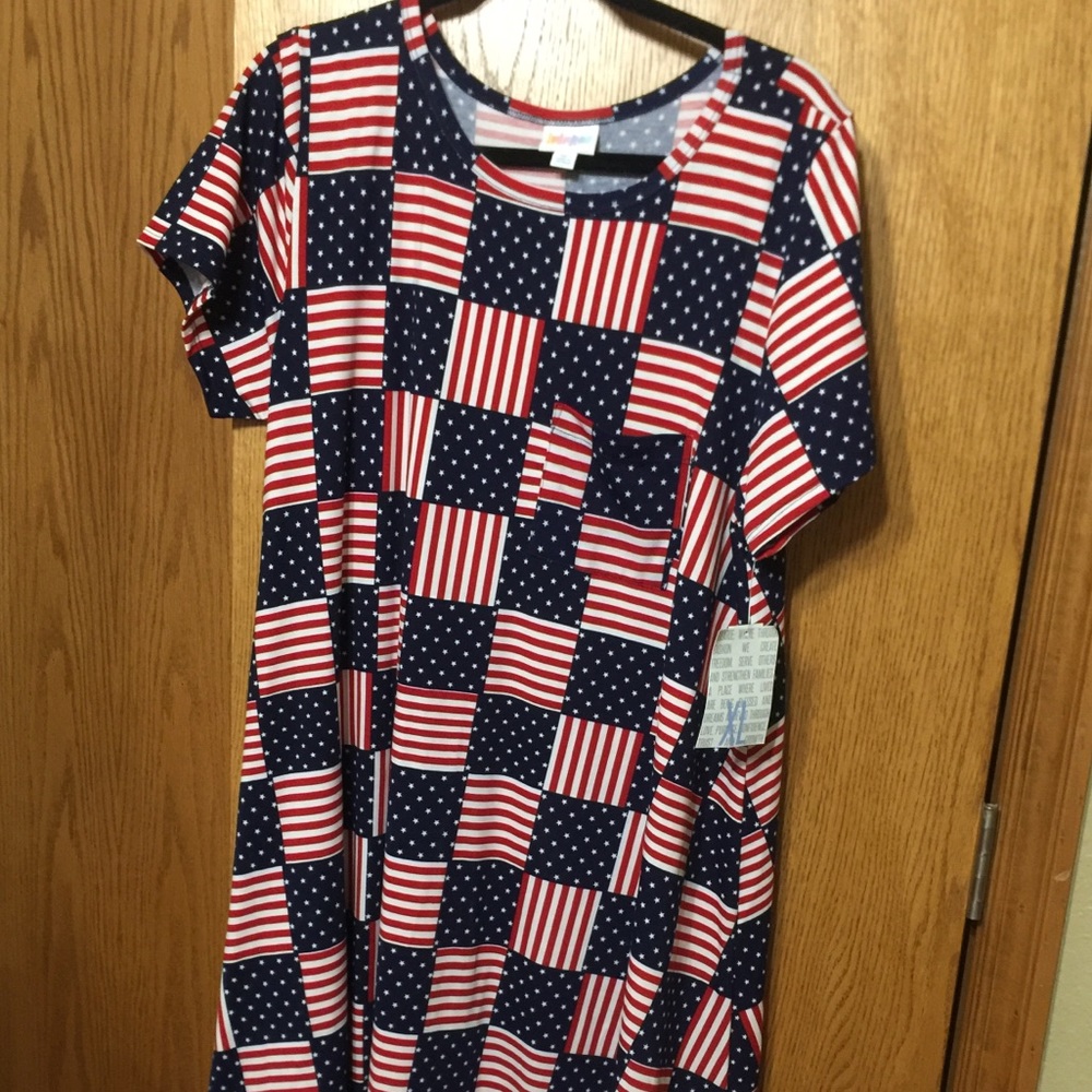 LuLaRoe XL Carly